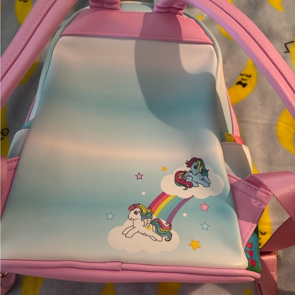 Loungefly - Picture 4 of 6